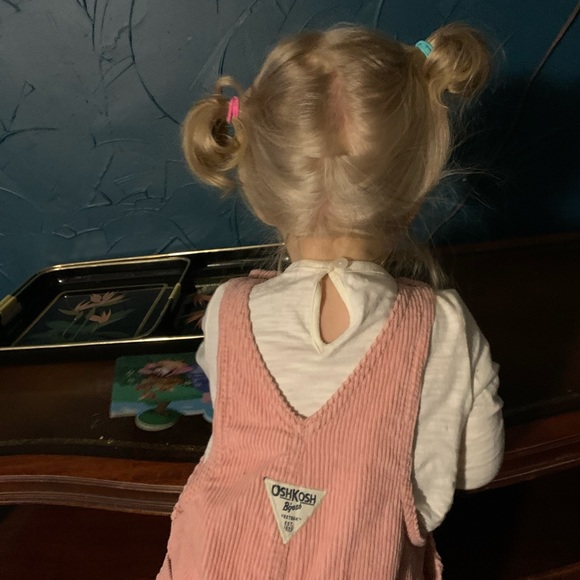 Meet your Posher, Jen - Picture 3 of 4